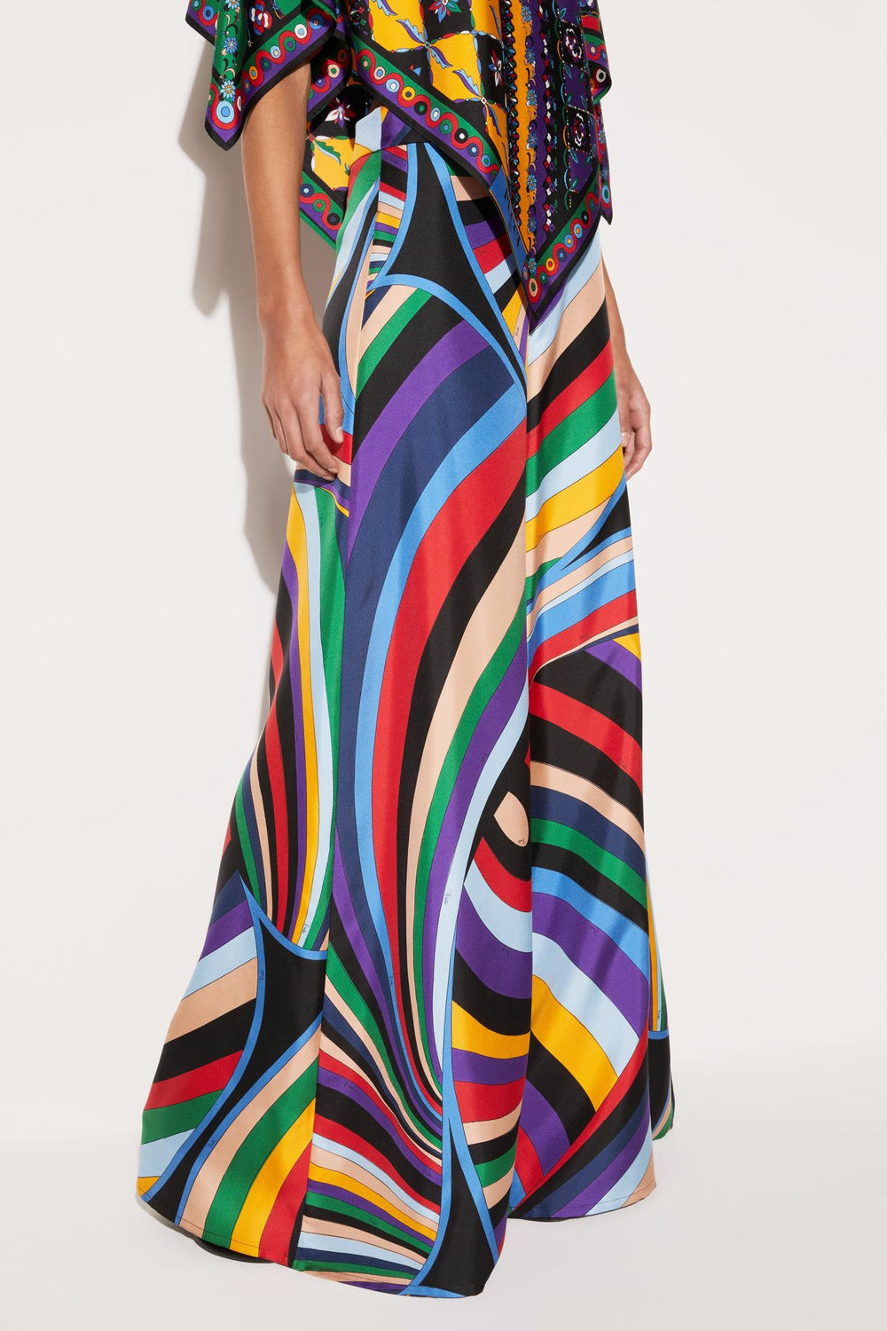 PUCCI Pants And Shorts | Women Iride-Print Silk-Twill Trousers