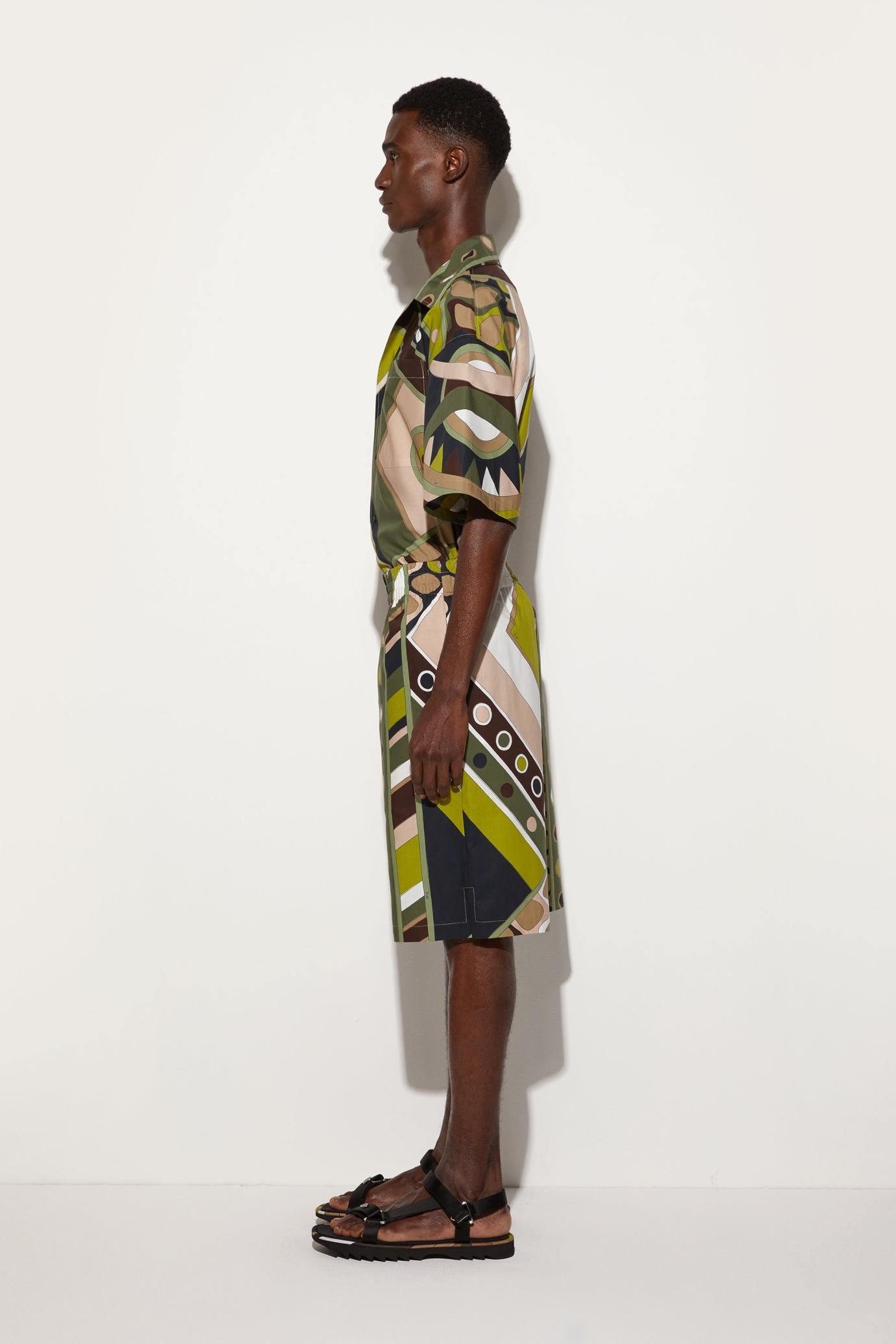 PUCCI Ready To Wear | Men Vivara-Print Cotton Shorts