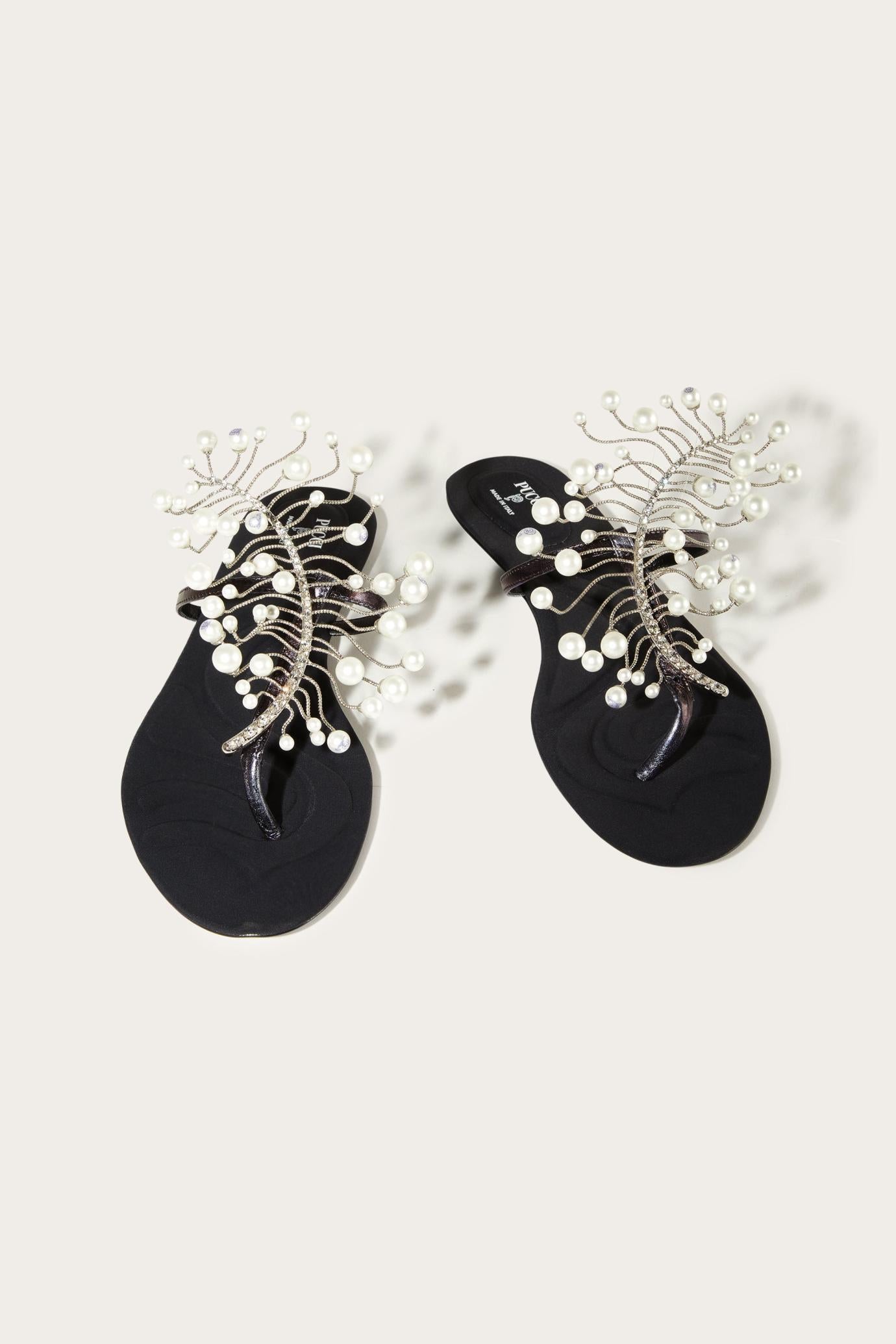 PUCCI Shoes | Women Embellished Sandals