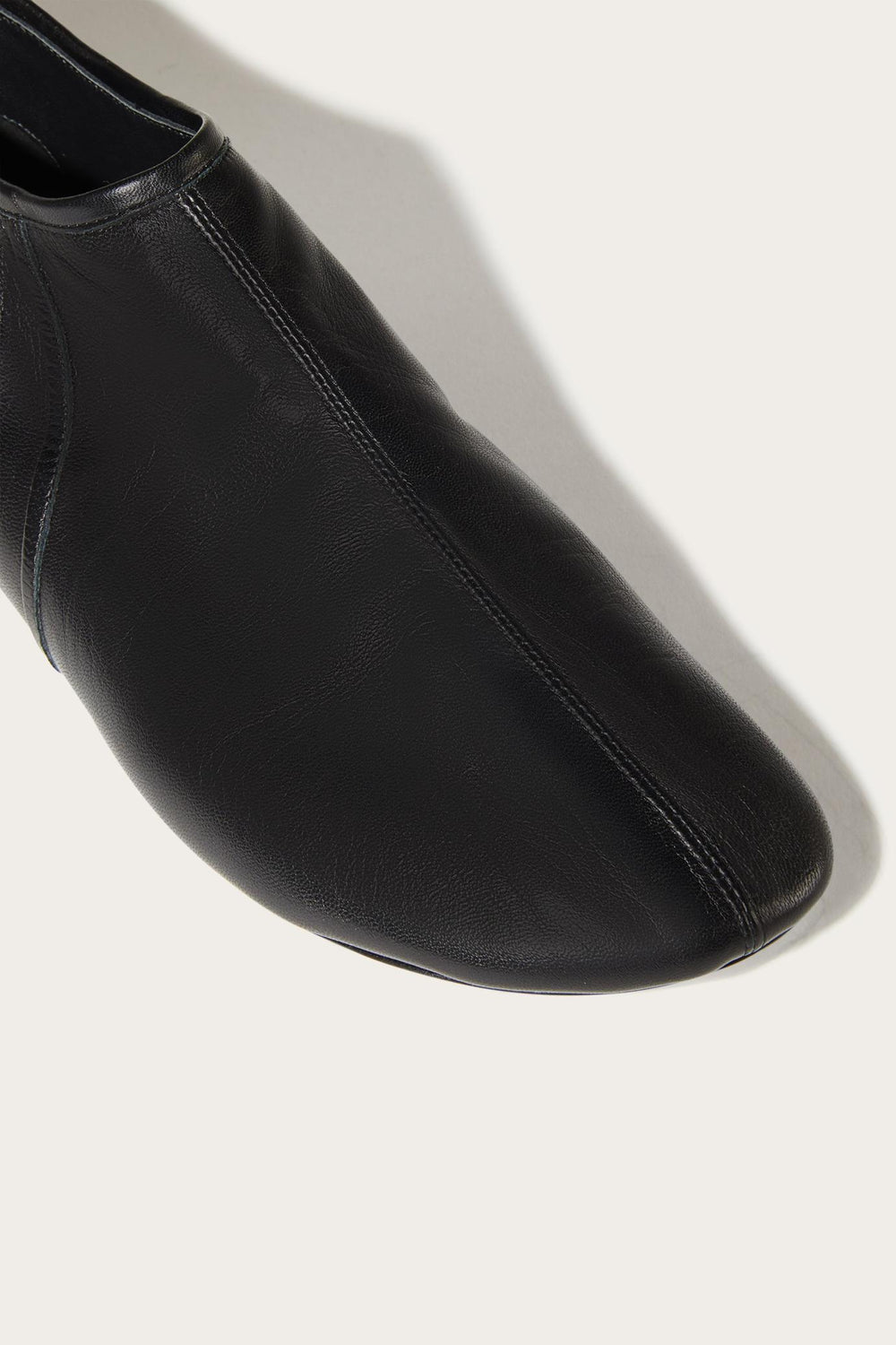 PUCCI Shoes | Women Leather Flat Shoes